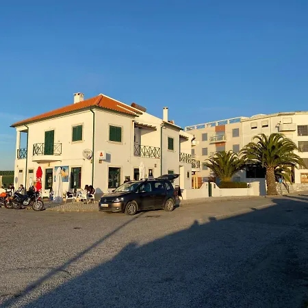 Casa Claire - Beach Apartment Atouguia Da Baleia